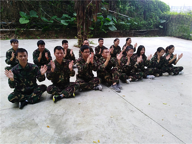 塞伯羅斯員工戶外拓展訓練照