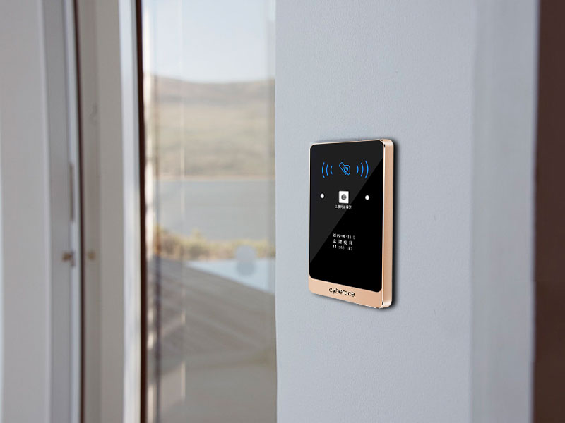動態二維碼門禁，安全可靠